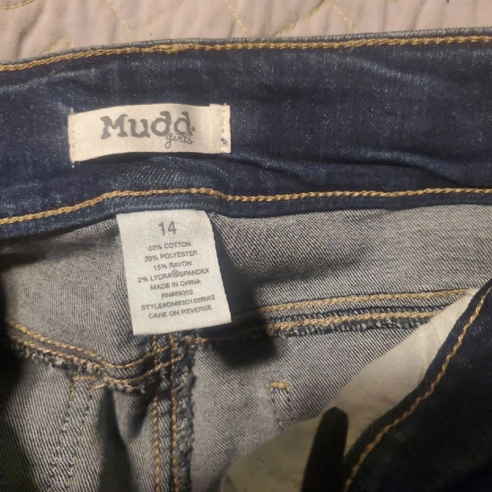 Jeans - Picture 3 of 3